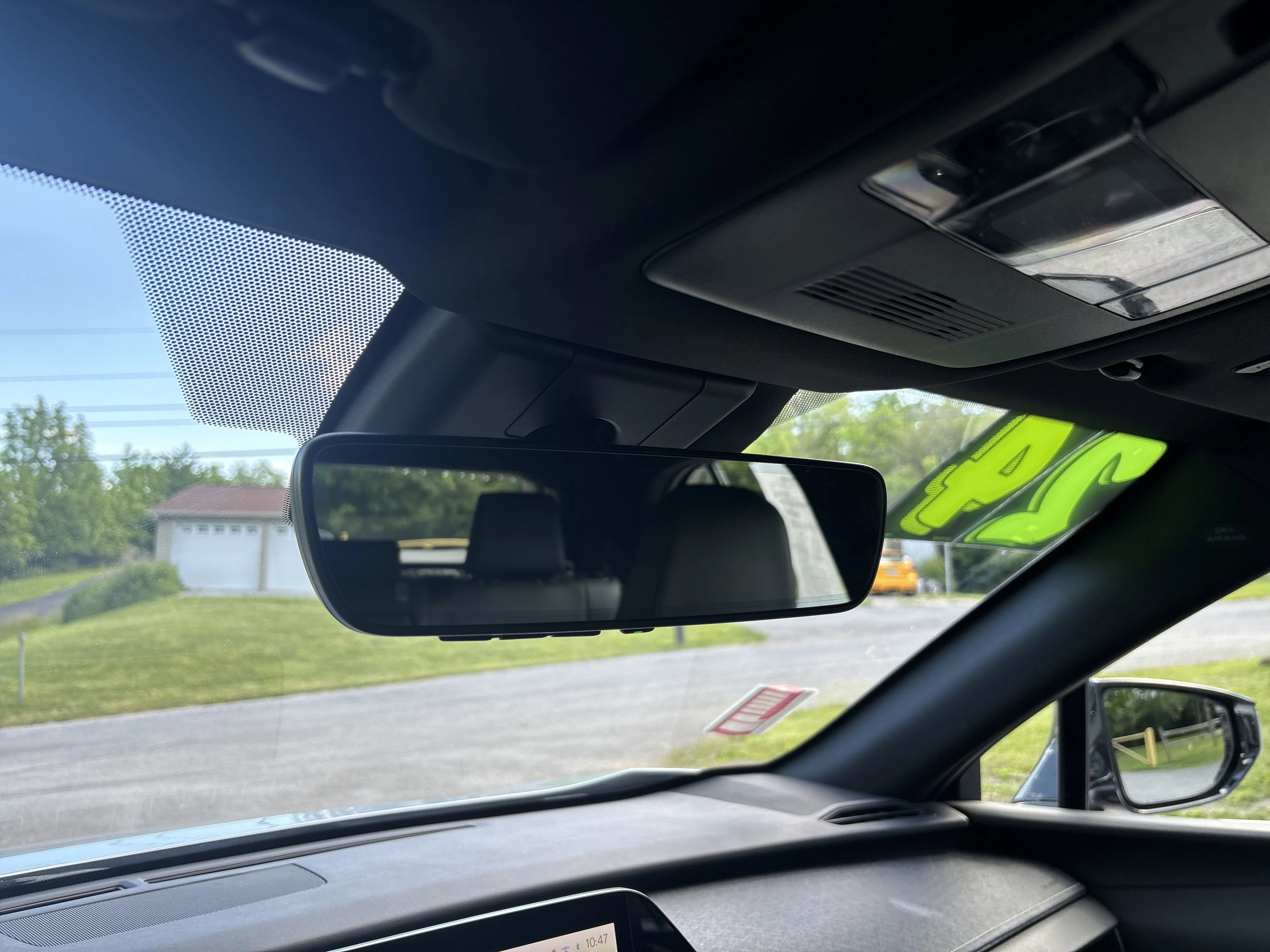 Used 2024 Iridium Lexus UX 250h Premium image 27