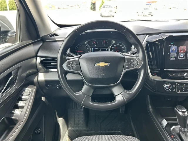 Used 2018 Brown CHEVROLET LT Cloth image 27