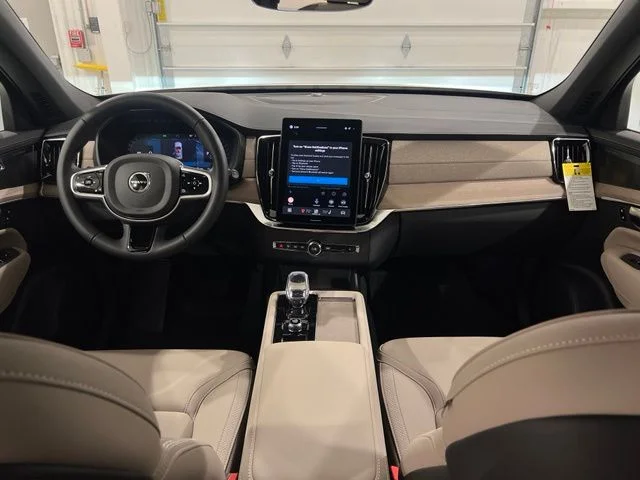 New 2026 White Volvo B6 Plus 7-Seater image 12