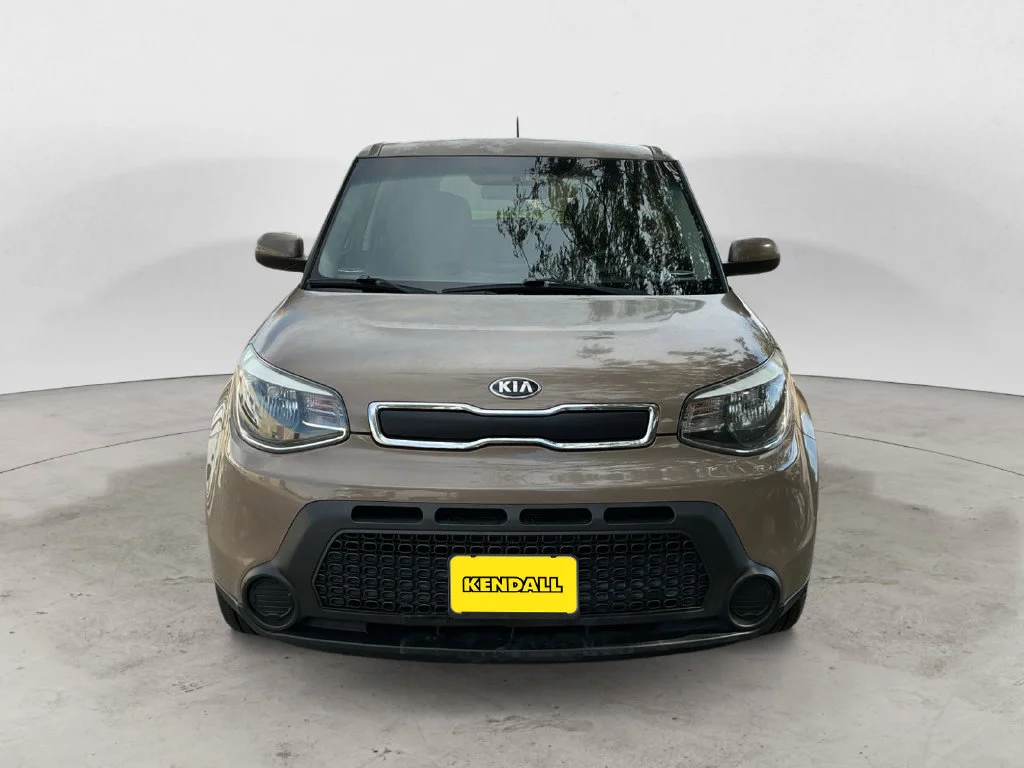 Used 2015 Brown Kia Base image 3
