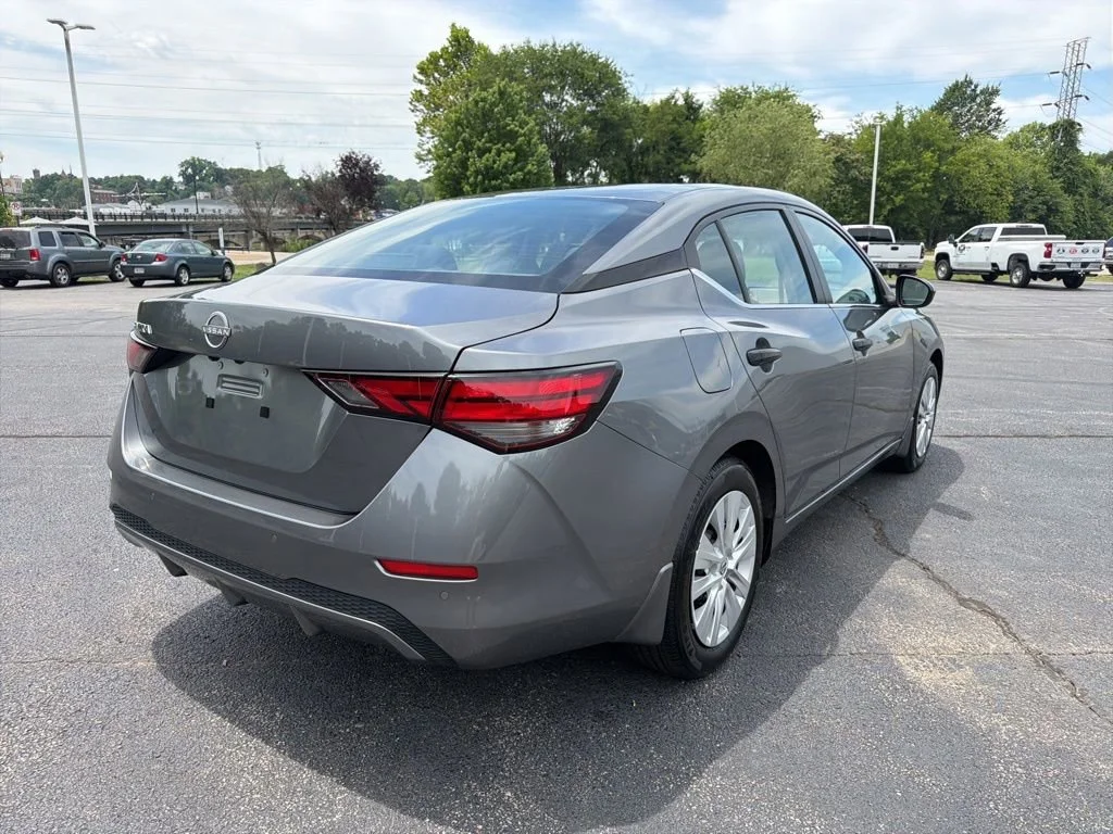 Used 2025 Gun Metallic Nissan S image 5