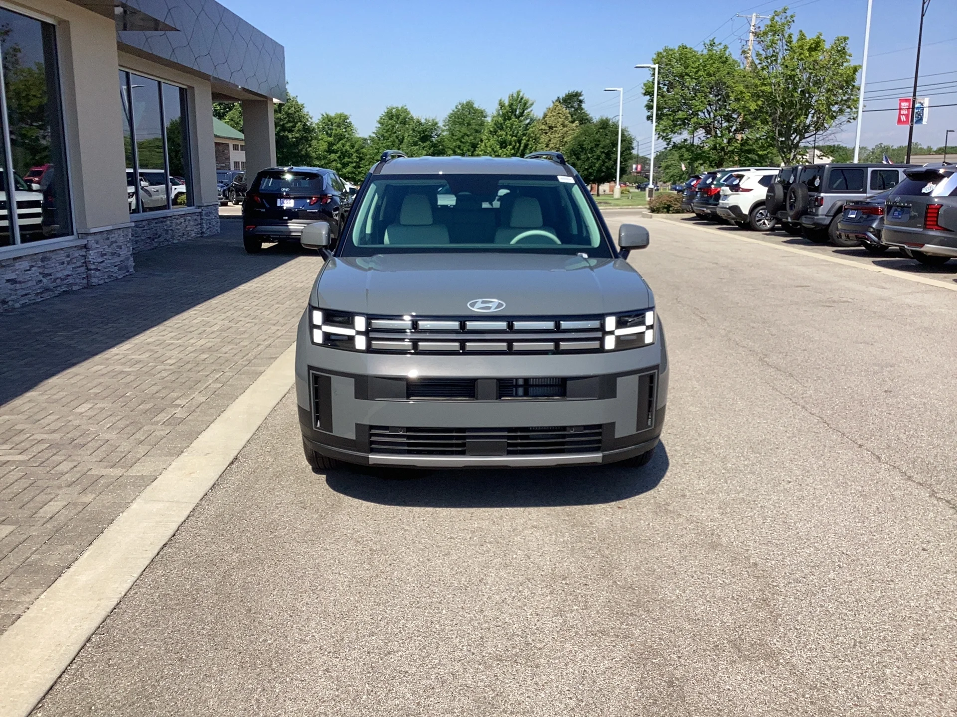 New 2026 Hampton Gray Hyundai SEL image 8