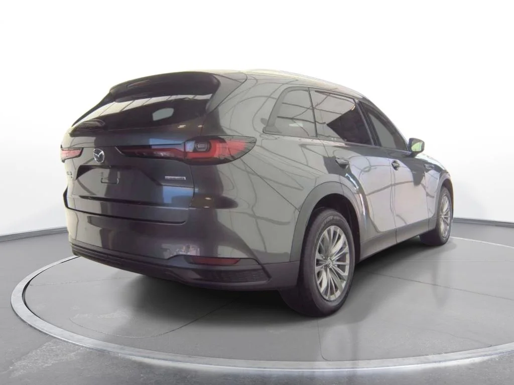 Certified Used 2025 Machine Gray Mazda 3.3 Turbo Preferred image 3