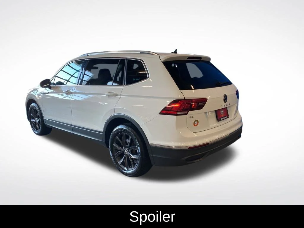 Used 2024 White Volkswagen 2.0T SE image 19