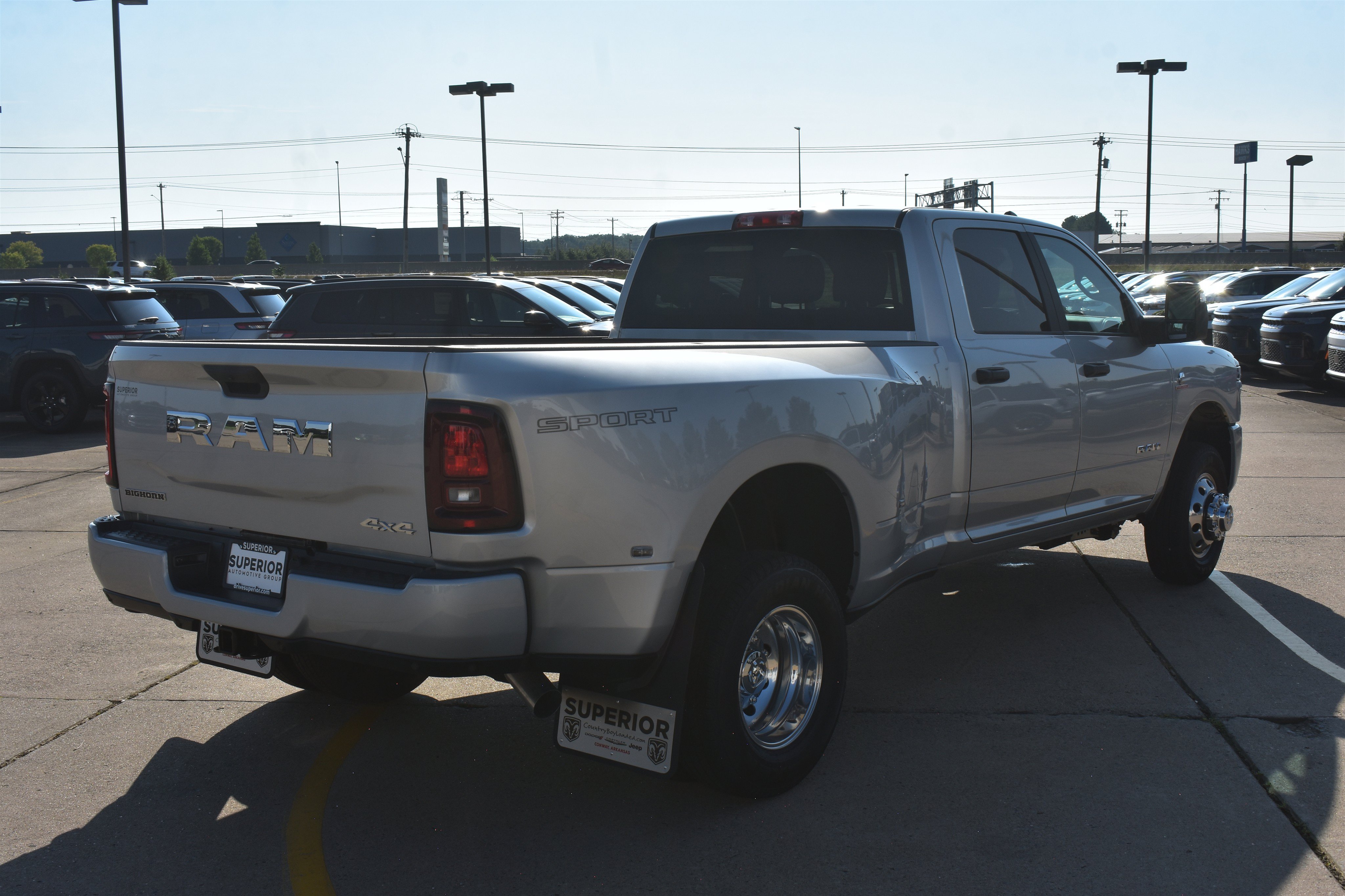 New 2026 Silver-Zynith Exterior Paint RAM Big Horn image 5