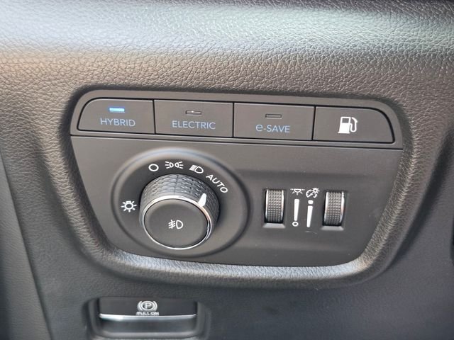 Used 2023 White Jeep Summit 4xe image 29
