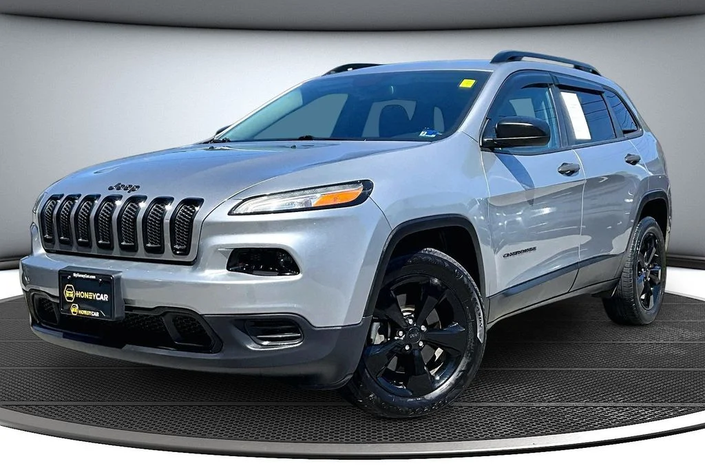 Certified Used 2017 Silver Jeep Sport image 3