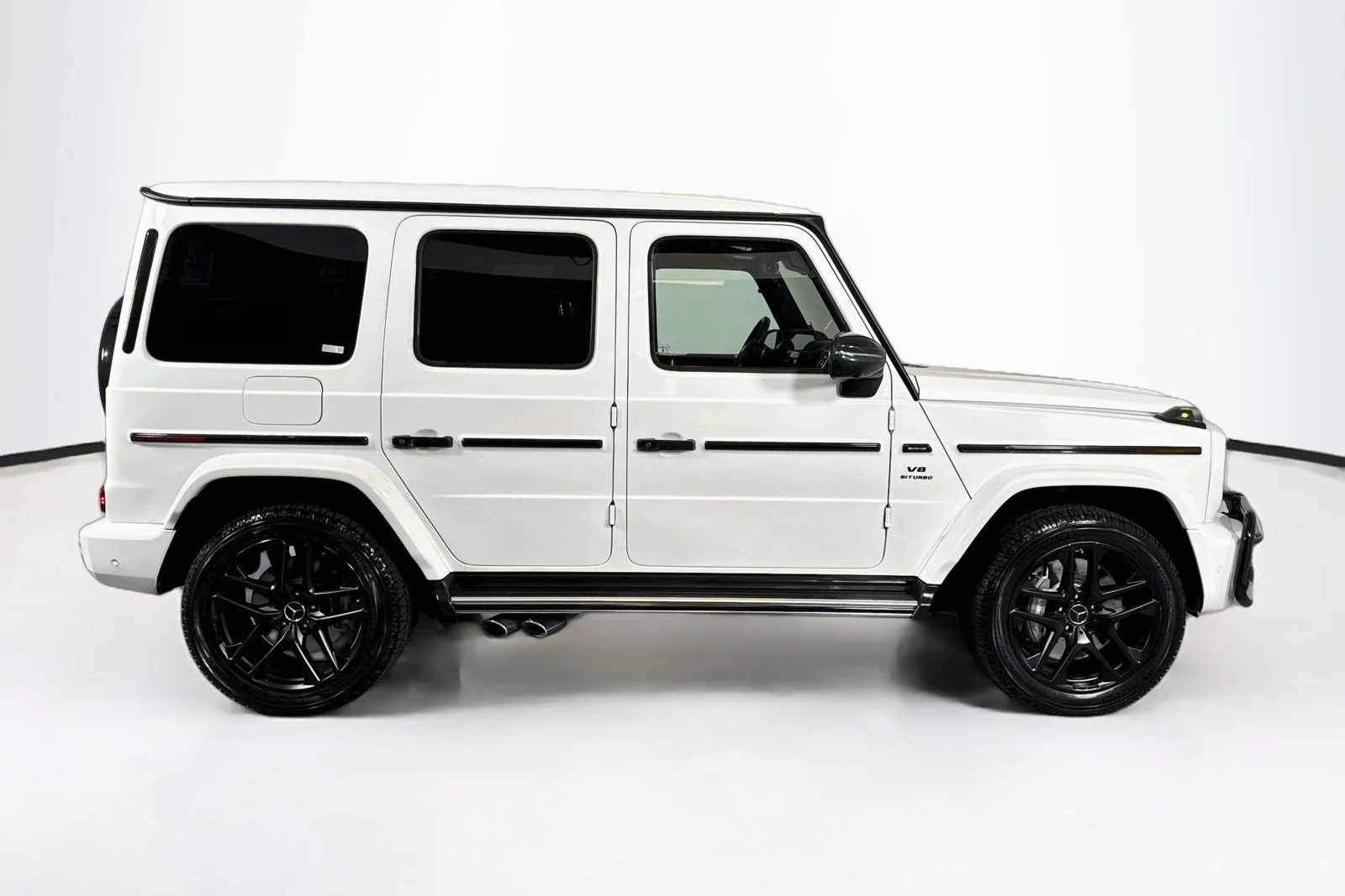 Used 2022 Polar White Mercedes-Benz AMG® G 63 image 4