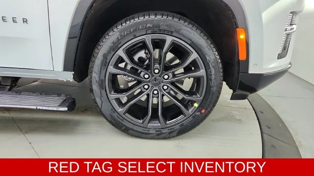 New 2026 Bright White Clear-Coat Exterior Paint Jeep Summit Obsidian image 15