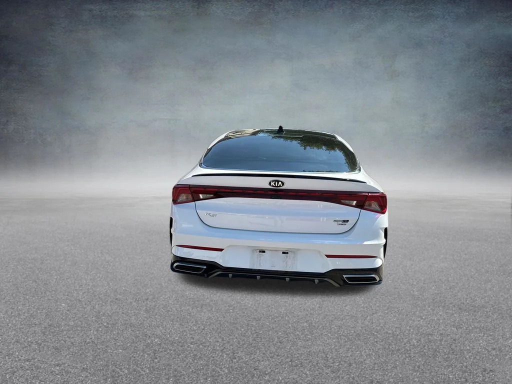 Used 2021 White Kia GT-Line image 4