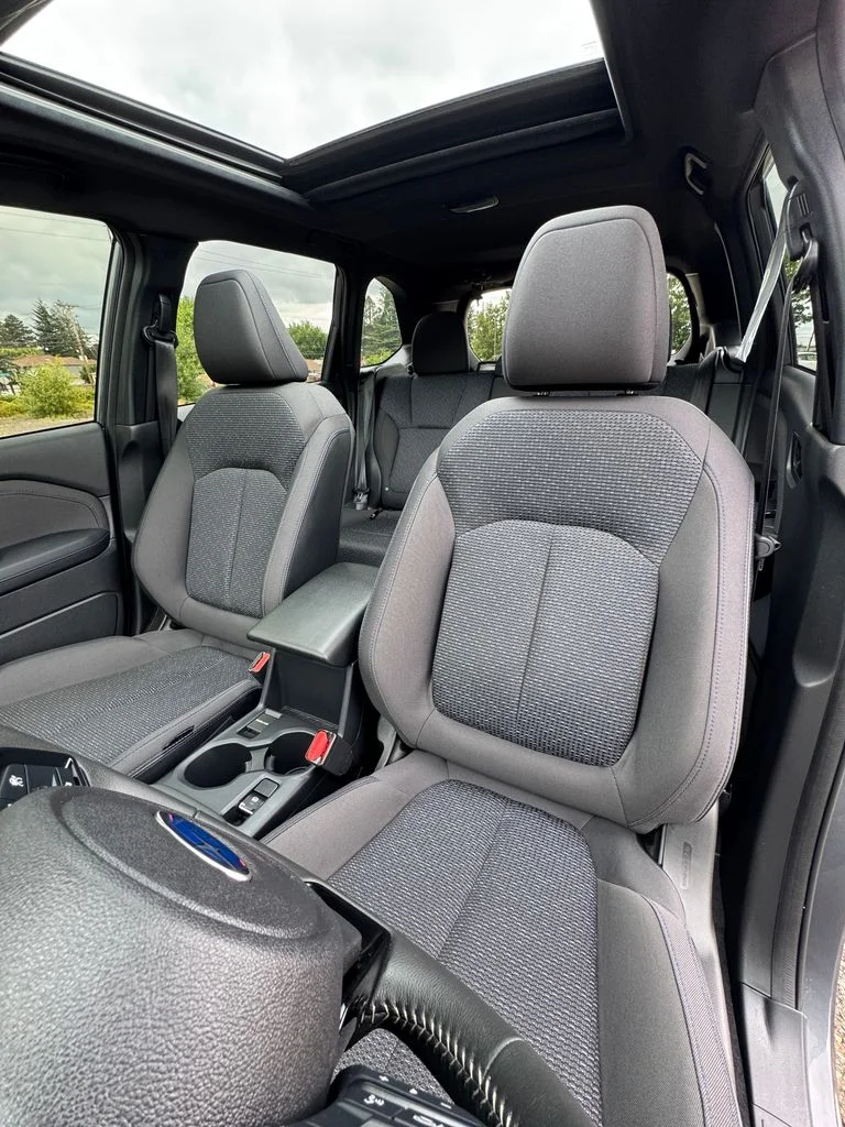 Used 2025 Magnetite Gray Metallic Subaru Premium image 36