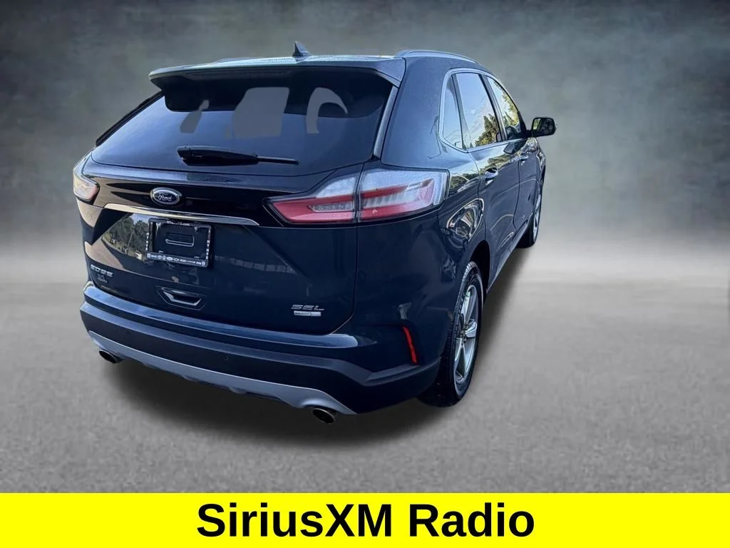 Used 2019 Green Ford SEL image 5
