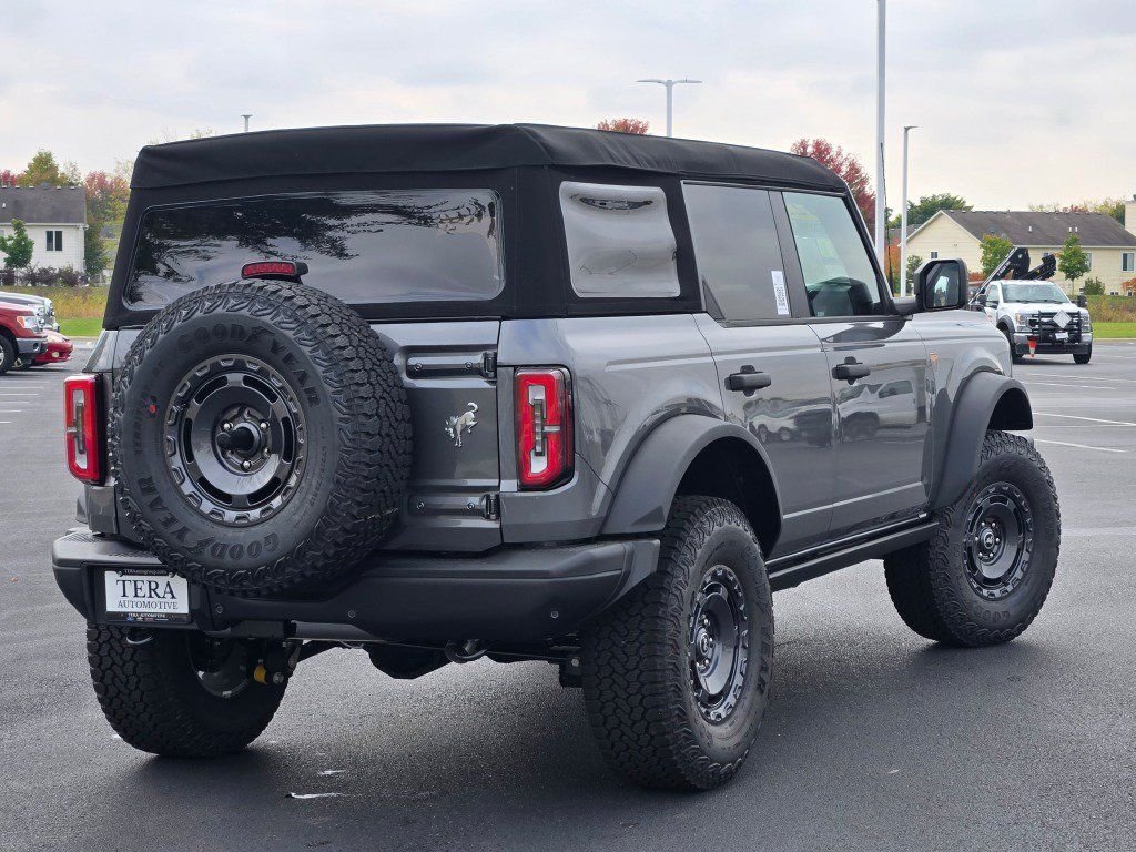 2025 Ford Bronco 4-Door Badlands - Photo 11