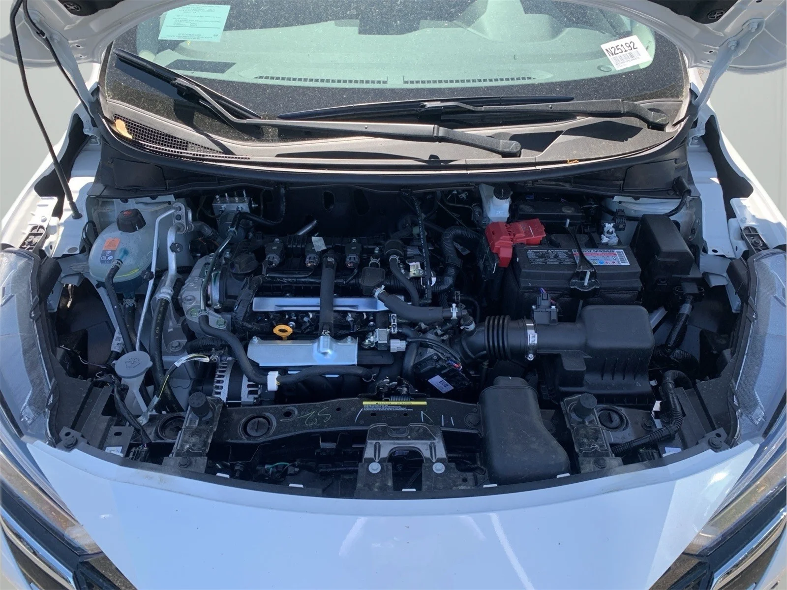 Used 2025 White Nissan 1.6 SV image 30