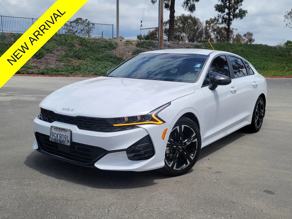 2023 Kia Optima GT-Line FWD's photo