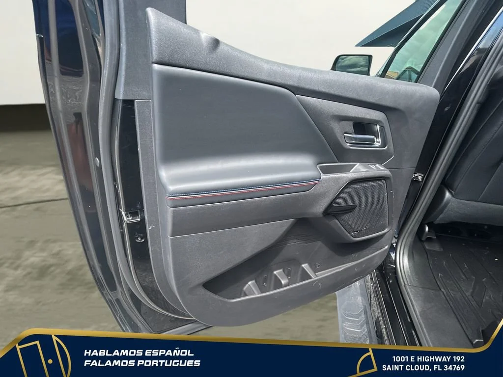 Used 2025 Black Chevrolet RST - Max Range image 23