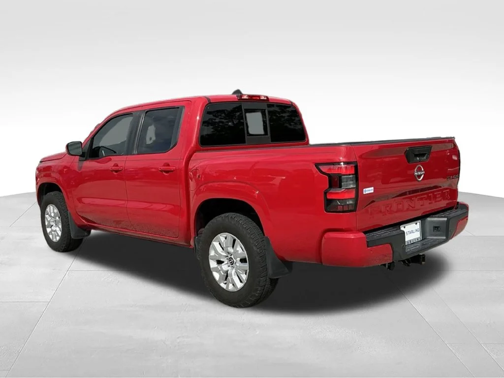 Used 2022 Red Nissan SV image 6