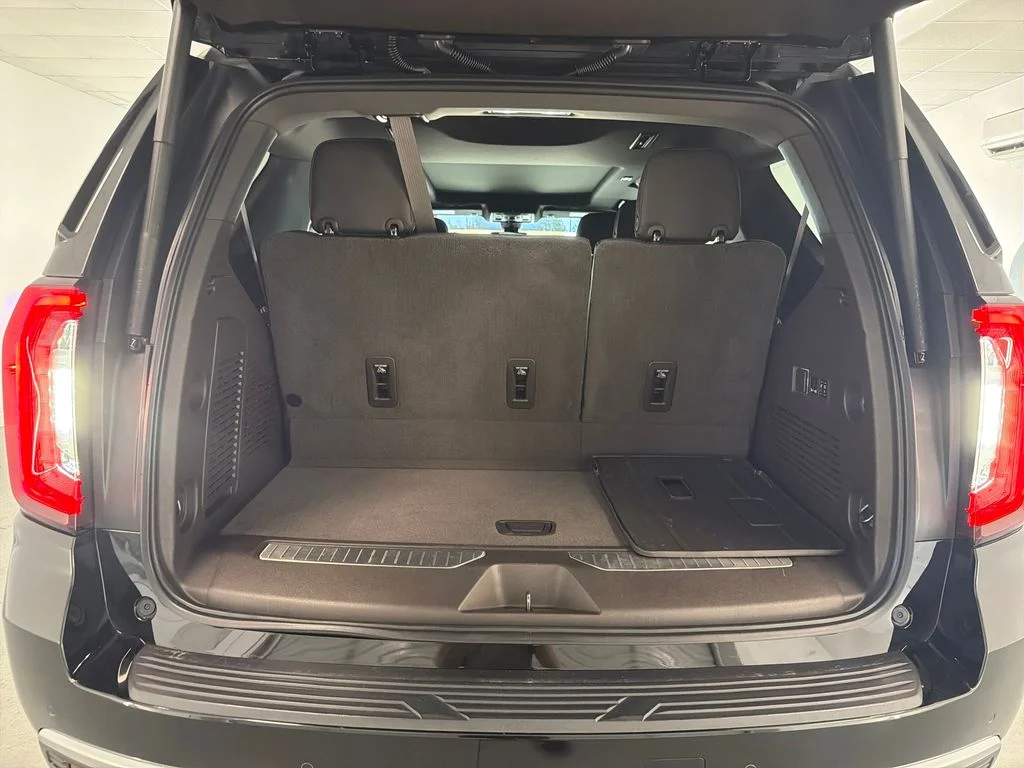 Used 2021 Black GMC Denali image 9