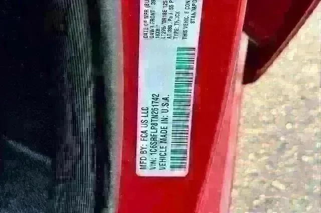 New 2026 Molten Red Pearl-Coat Exterior Paint RAM REBEL image 28