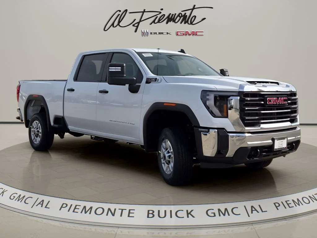 2026 GMC Sierra 4WD Crew Cab Standard Box Pro's photo