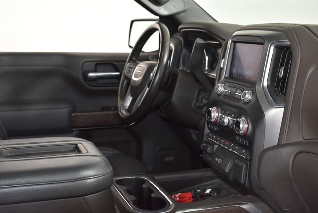 Used 2020  GMC Denali image 16