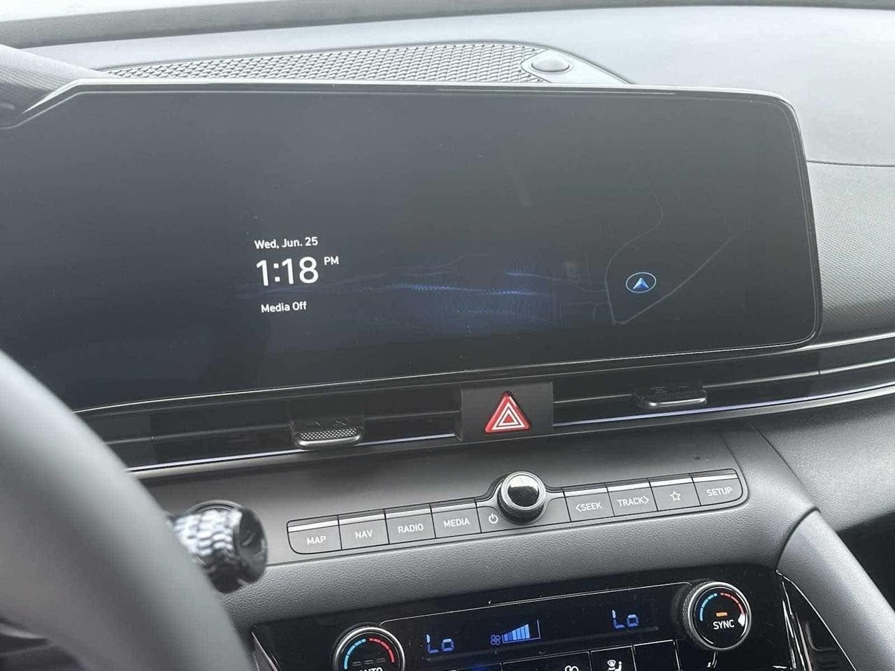 2025 Hyundai Elantra Blue - Photo 28