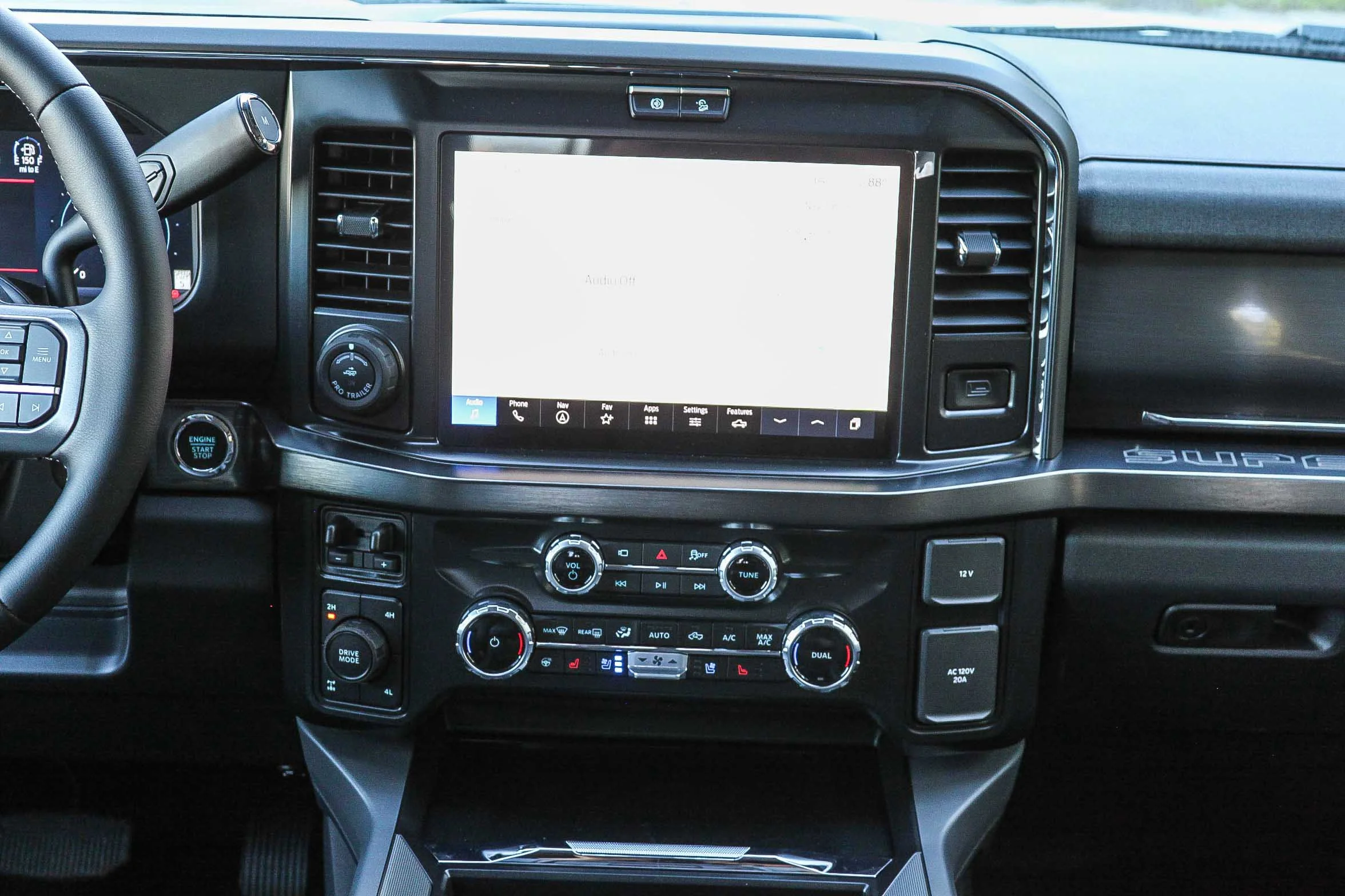 2026 Ford F-350 Super Duty Lariat - Photo 16