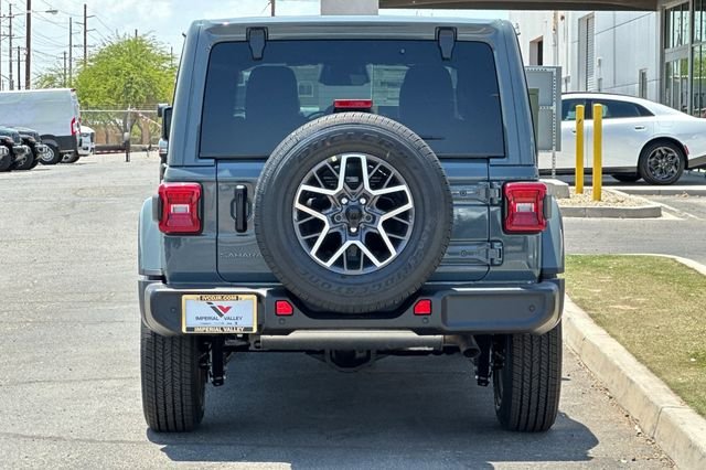 New 2026 Anvil Clear-Coat Exterior Paint Jeep Sahara image 4