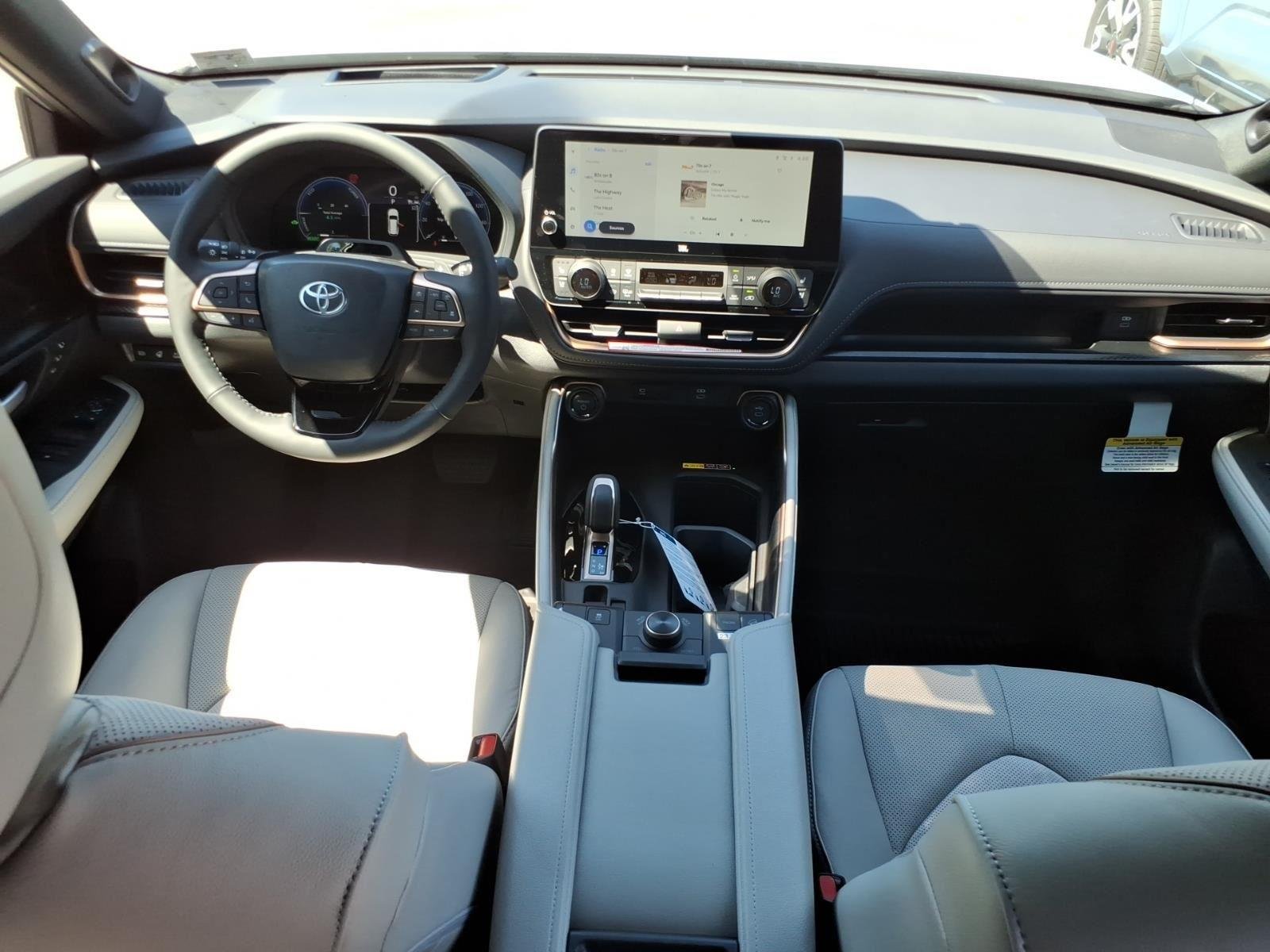 New 2026 Cement Toyota Hybrid MAX Platinum image 21