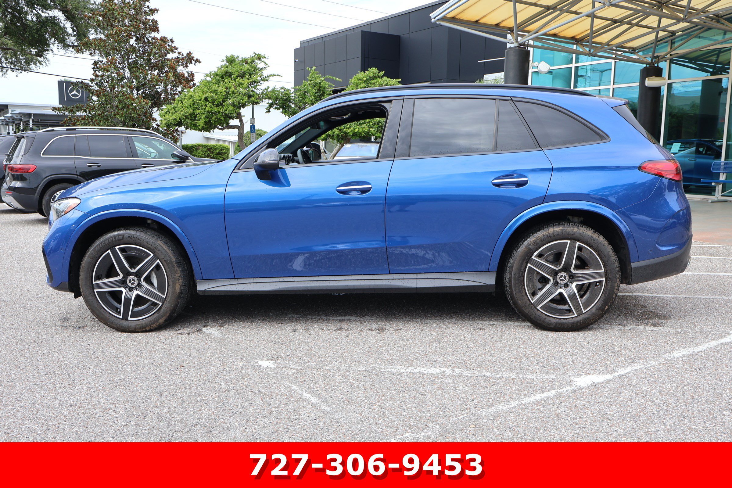 Certified Used 2025 Starling Blue Metallic Mercedes-Benz GLC 300 image 5