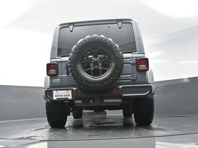Used 2024 Gray Jeep Sport image 39