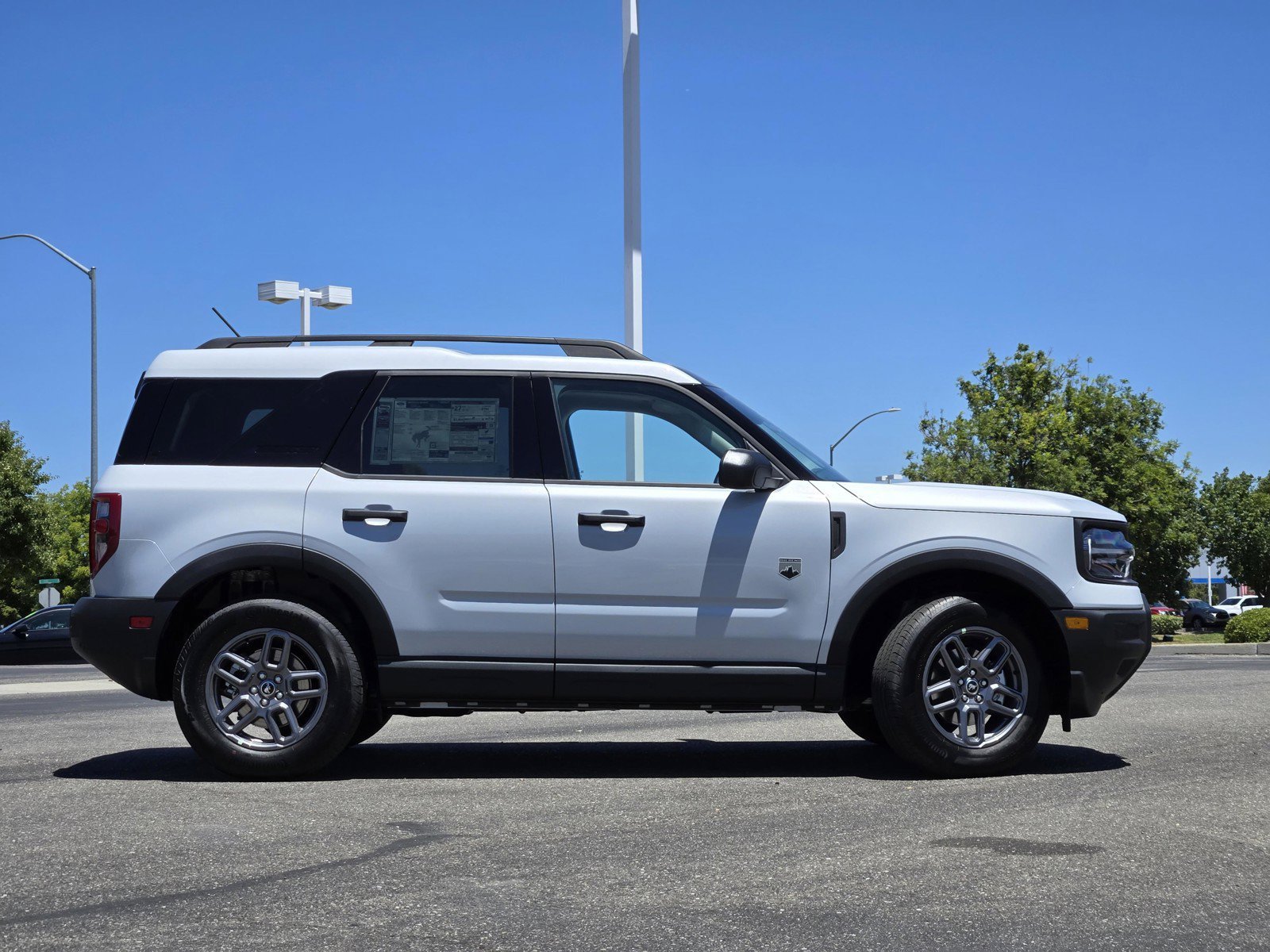 New 2026 Space White Metallic Ford Big Bend® image 3