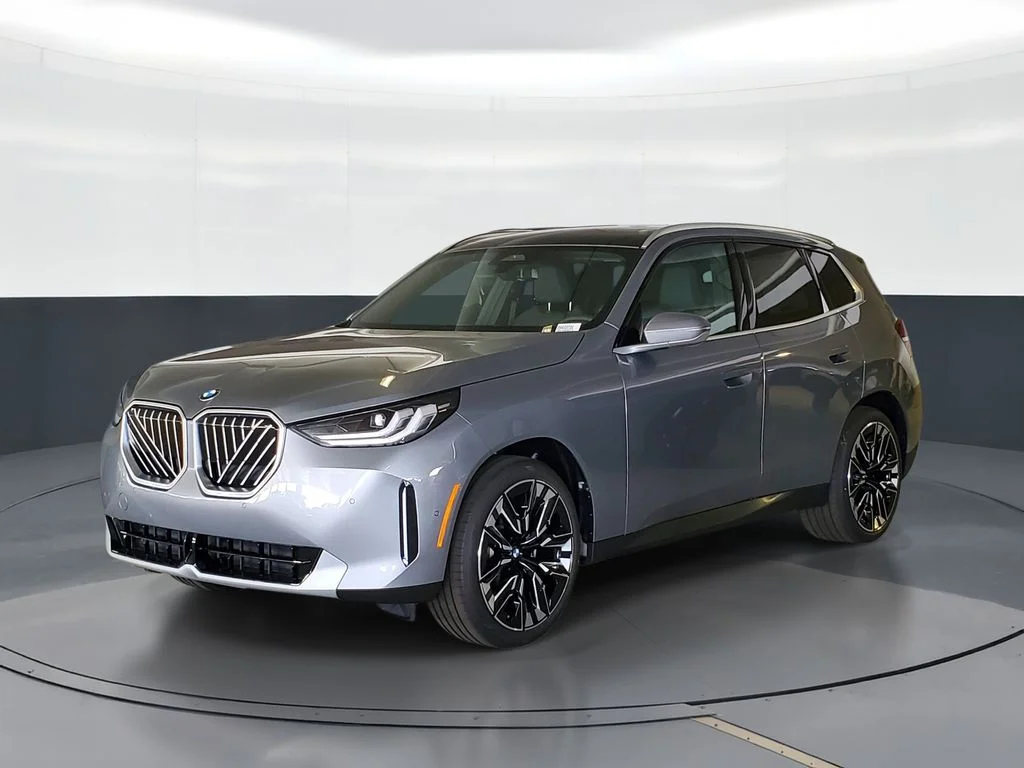 New 2026 Skyscraper Grey Metallic BMW 30 xDrive image 1