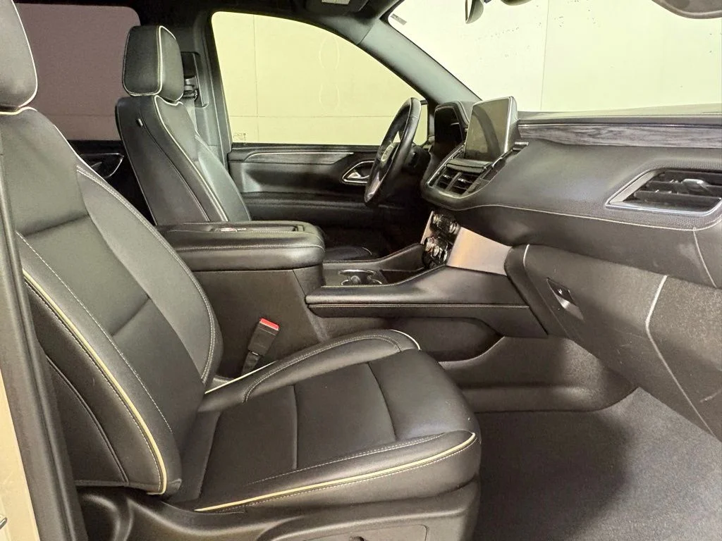Used 2022 Beige GMC SLT image 17