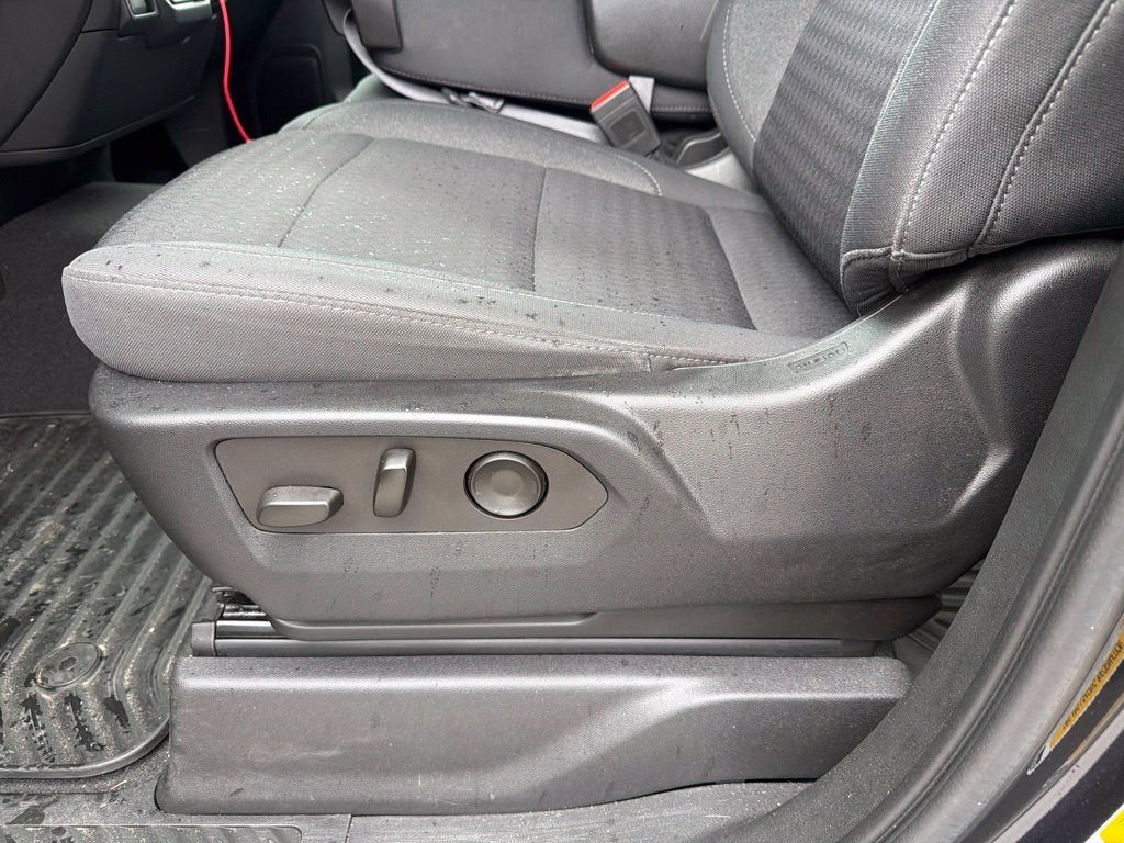 Used 2022 Gray Chevrolet Custom image 6
