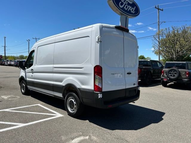 Used 2025 White Ford Base image 5