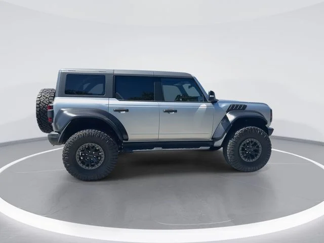 Used 2022 Silver Ford Raptor image 9