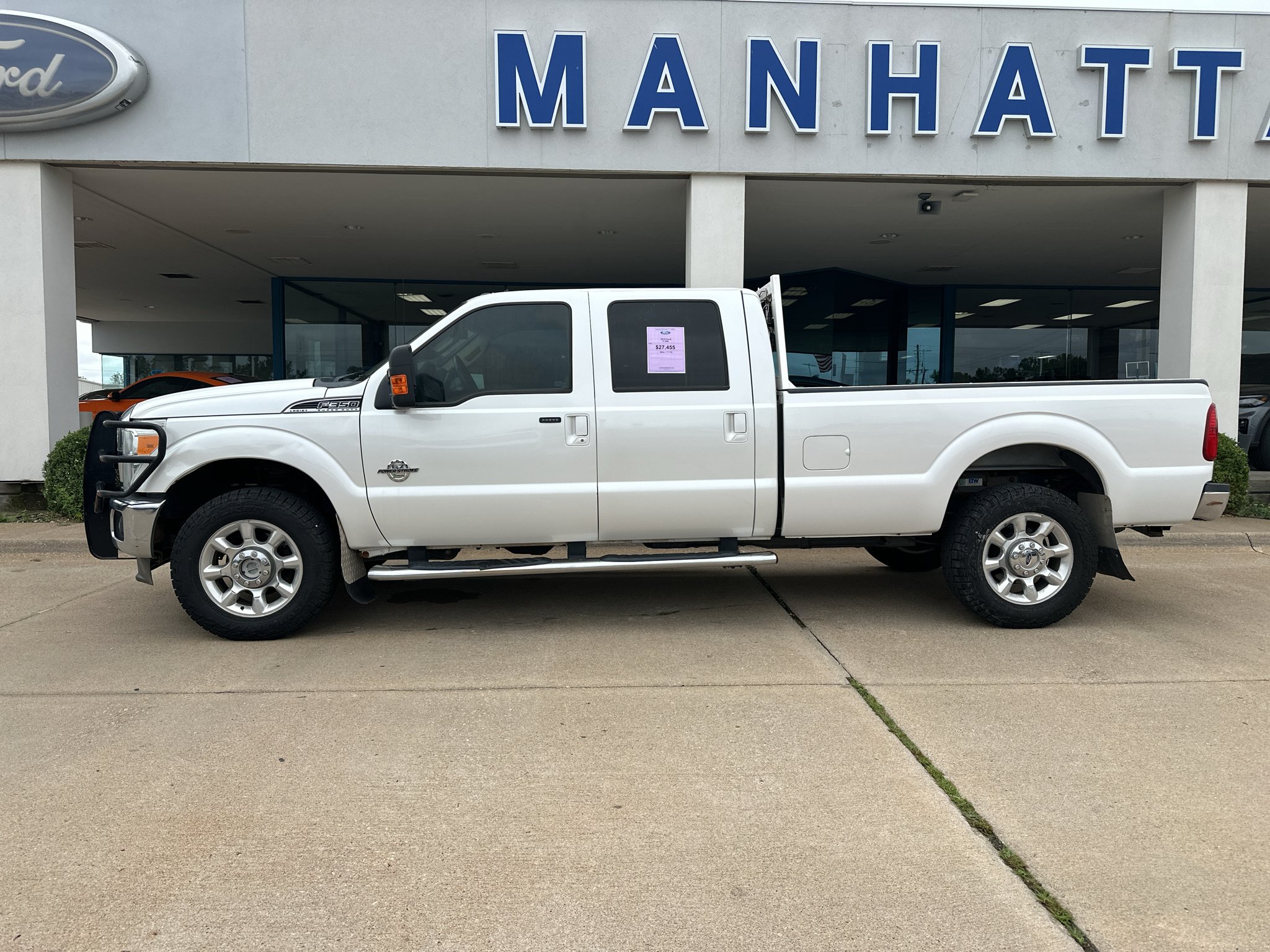 Used 2016 White Platinum Metallic Tri-Coat Ford LARIAT image 13