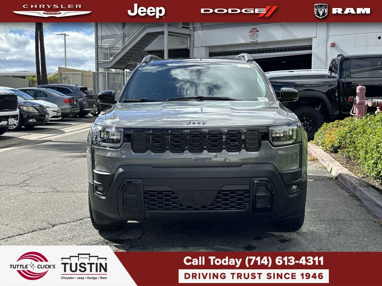 New 2027 Sting-Gray Clearcoat Jeep Limited Altitude image 8
