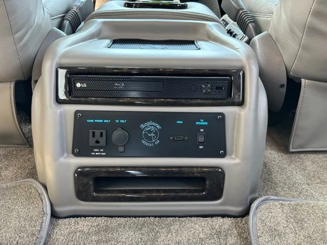 Used 2022 Quicksilver Metallic GMC Explorer Limited SE image 45