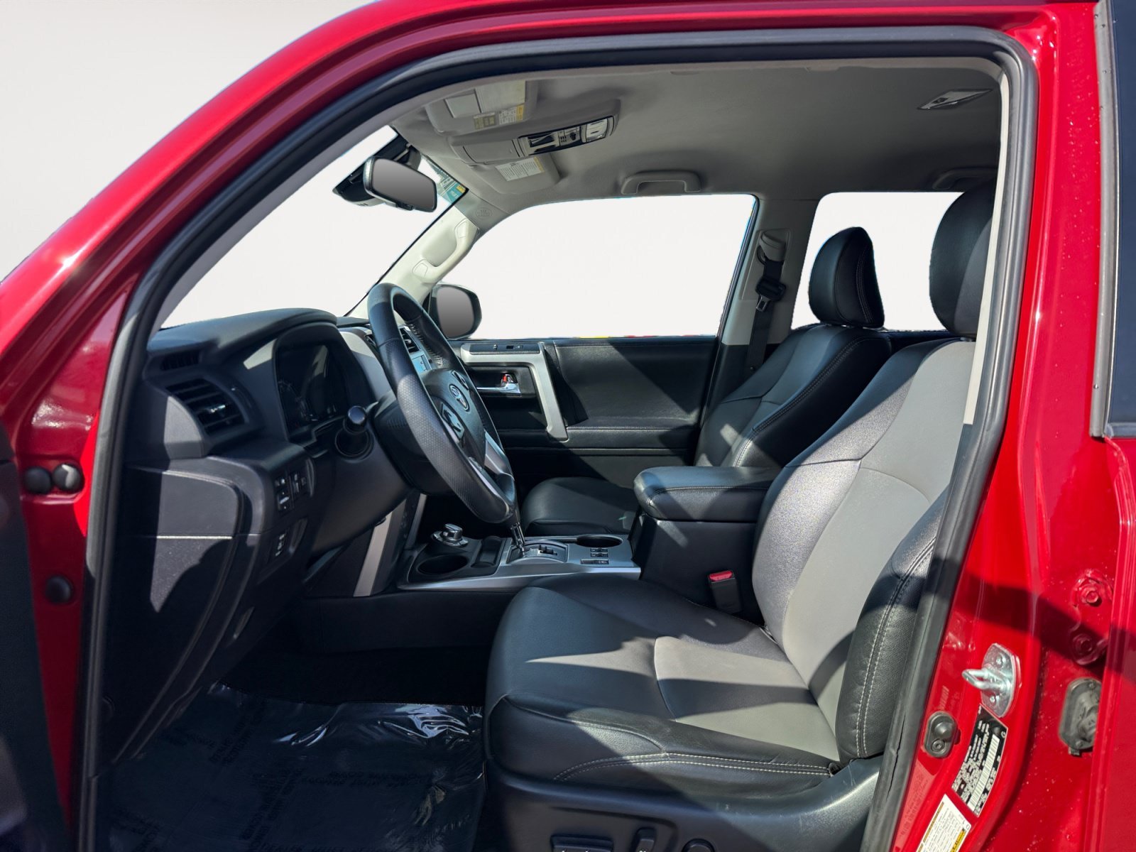 2021 Toyota 4Runner SR5 Premium - Photo 10