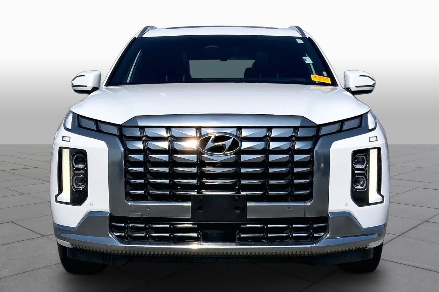 Used 2024 Hyper White Hyundai Calligraphy image 4