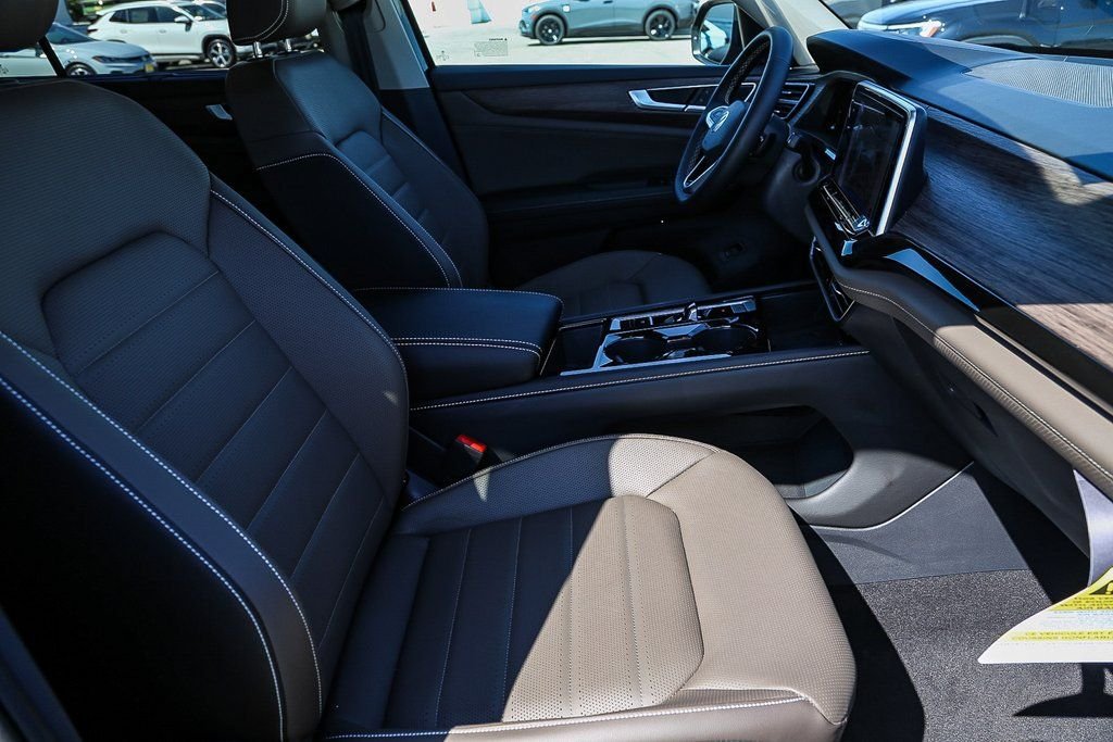 2026 Volkswagen Atlas SEL - Photo 16