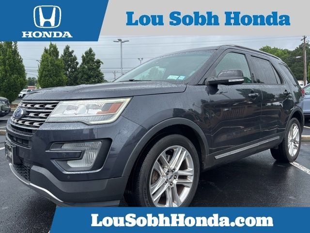 2017 Ford Explorer XLT 4WD's photo