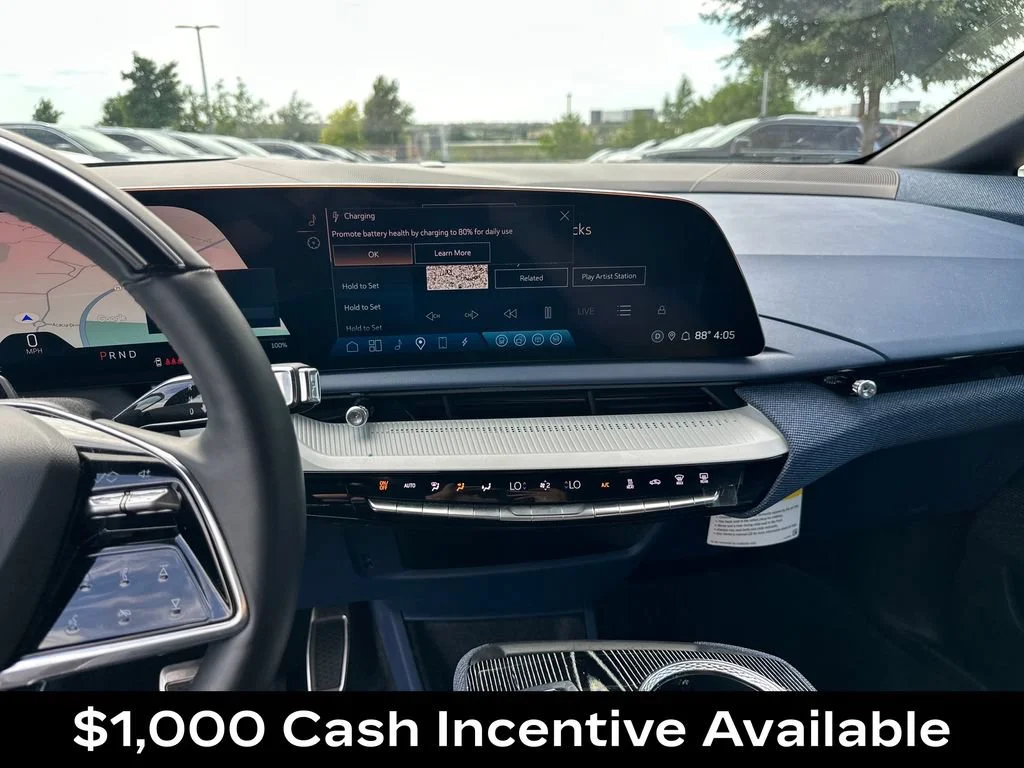 2025 Cadillac OPTIQ Luxury 2 - Photo 26