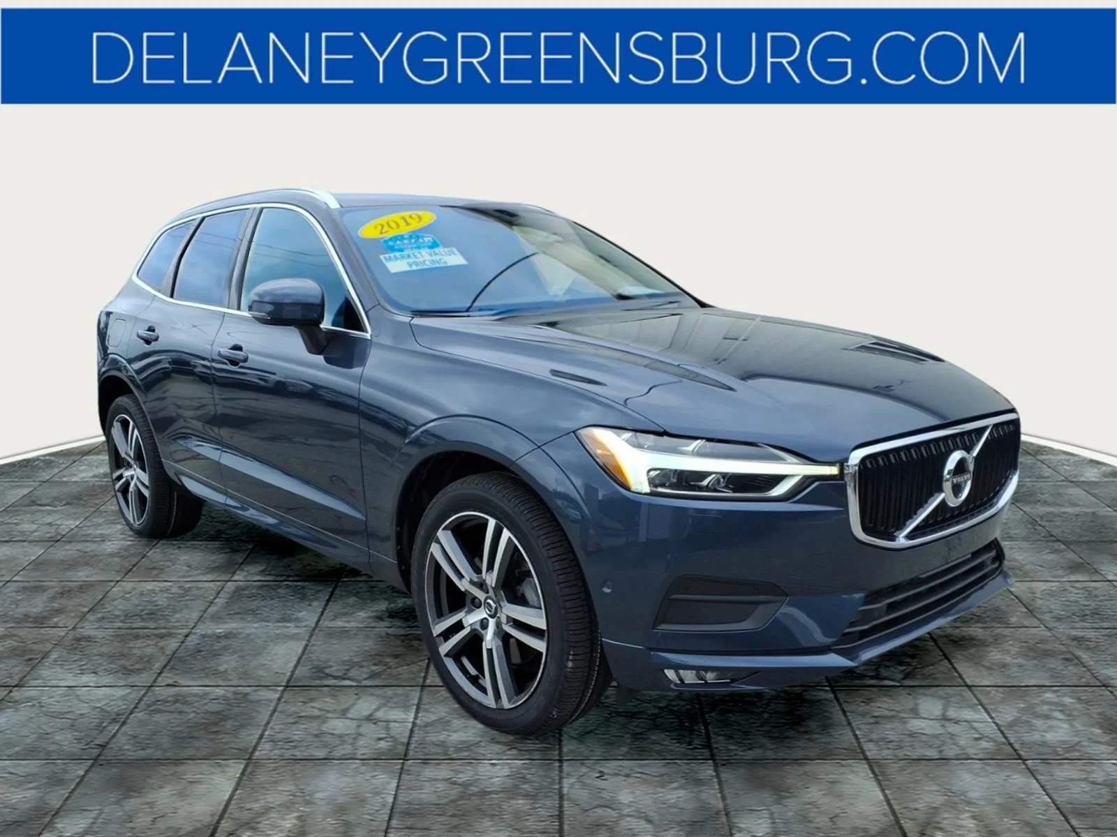 2019 Volvo XC60 T6 Momentum AWD's photo