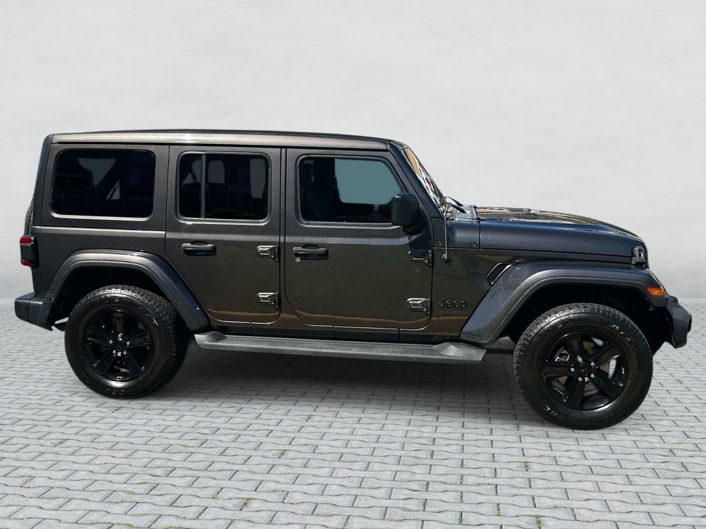 Used 2020 Crystal Metallic Jeep Unlimited Sahara Altitude image 4