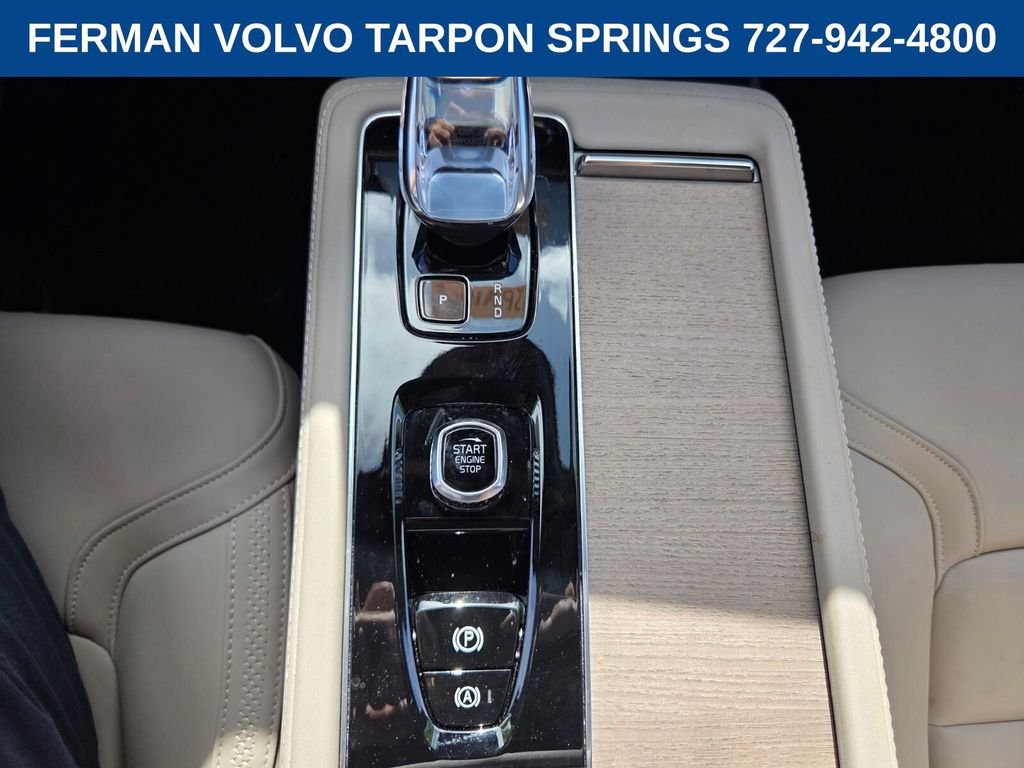 2026 Volvo XC90 Plus - Photo 27