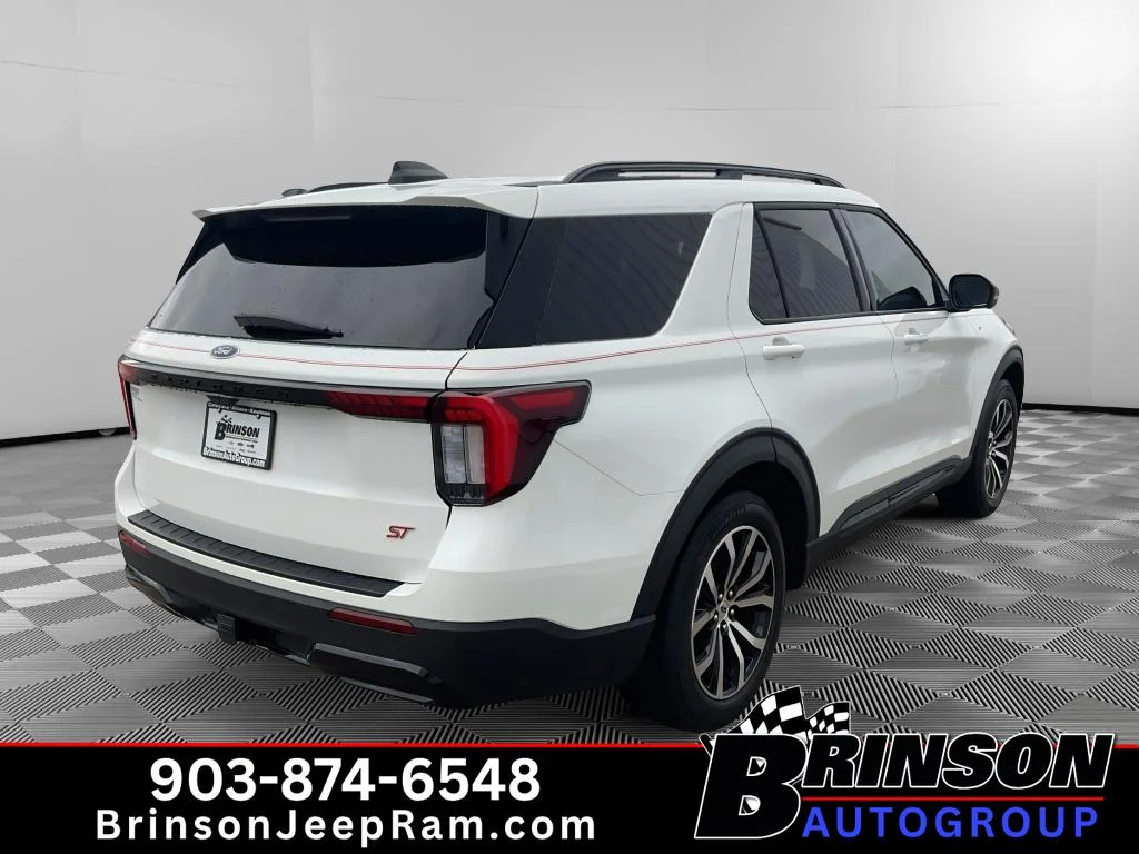 Used 2026 STAR WHITE MET TRI-COAT Ford ST-Line image 8