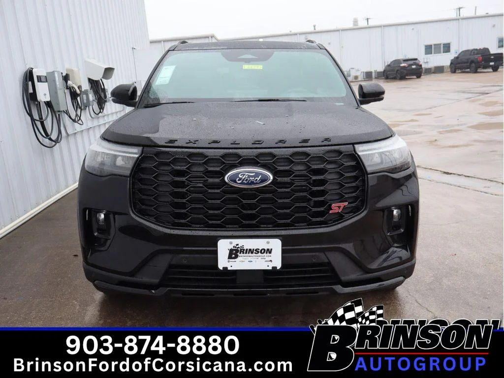 New 2026 Agate Black Metallic Ford ST image 2